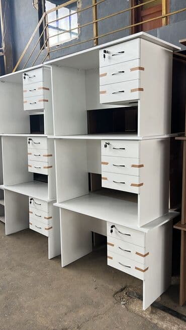 taxt doseklerinin satisi: Ofis mebeli Ofis masasi. Ofis stolu İcsi masas. Masa Stol Dolab — 1