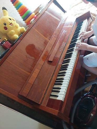 Akkustik pianino – “Kuban” (Кубань) upright model - Korpus: klassik — 2