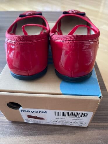 30 razmer: Mayoral
30 ölçü
25 AZN — 3