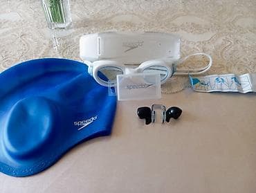 Speedo üzgüçülük dəsti hamsı biryerde satılır Tərkib: - Speedo