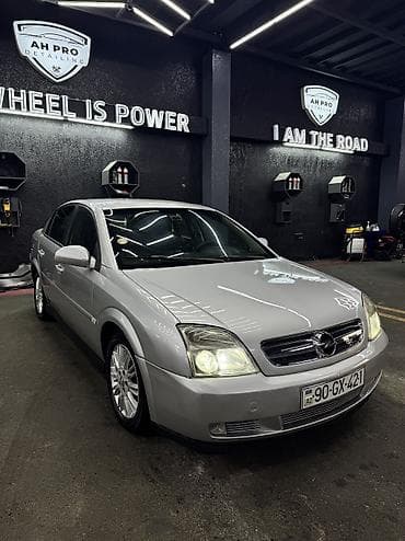renault megan 2: Opel Vectra: 2.2 l | 2002 il 468726 km Sedan — 7