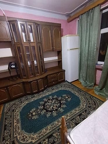 emircanda ev satisi: Elit ticarət mərkəzinin yaxınlığında yerləşən yatagxana tipli binada — 3
