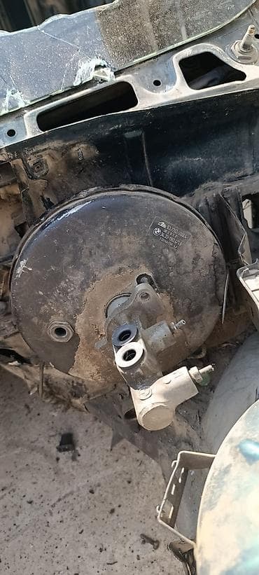 eleyus venera a: Avtomobil ehtiyat hissələri paketi Bmw e36 1.8m43 matoru və zapçası — 5