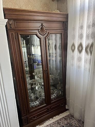 vitrin suse: Şüşəli dolab vitrini — 8