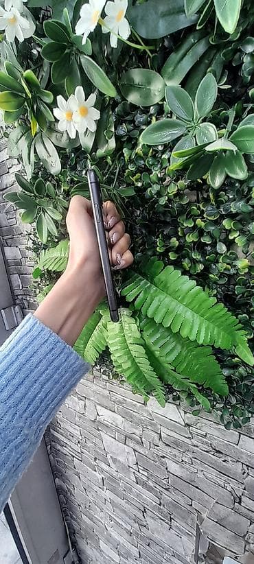 IPhone 11, 64 GB, Qara, Face ID — 5