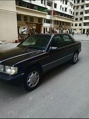 mersedes satilir: Mercedes-Benz 190 (W201): 2 l | 1993 il Sedan — 3