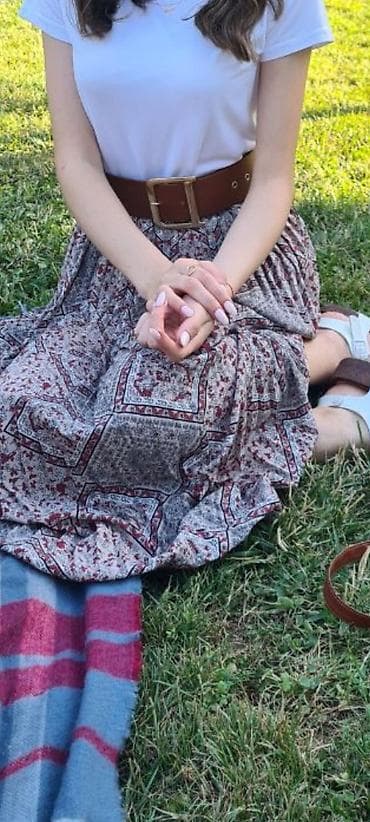 uzun boğaz: Bohem üslubunda uzun ətək - Model: yüksək belli, A-kəsim, pliselı — 3