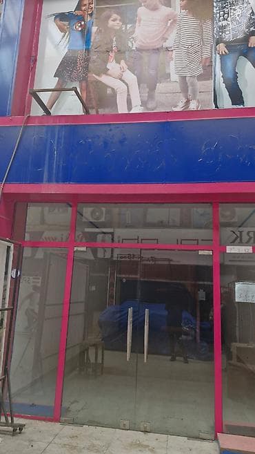 gence emlak: Bine ticaret merkezinde 2mertebe magaza satiram . Alt 40kv ustde 40kv — 3