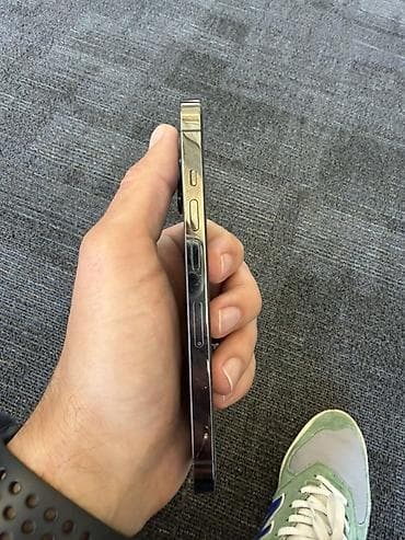 IPhone 13 Pro, 256 GB, Graphite, Simsiz şarj, Face ID — 5
