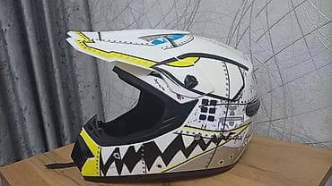 atv moto: Motokros tipli tam üzlü kaska - Dizayn: “shark mouth”/təyyarə temalı — 1