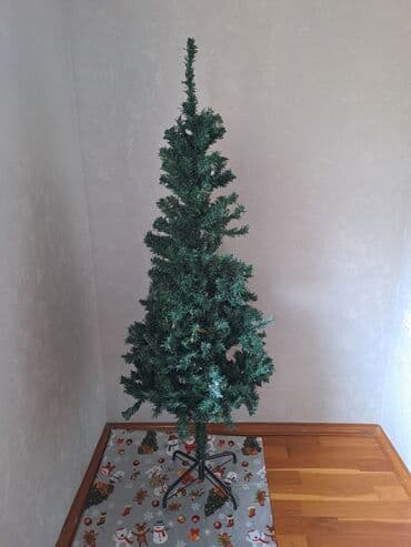 Bayram məhsulları: Süni Yeni il ağacı - Model: klassik şam formasında, qaranlıq-yaşıl — 2