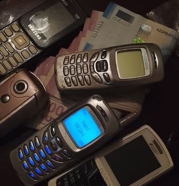 panasonic m 3000: Samsung F510, 2 GB, rəng - Boz, Düyməli — 1