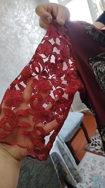 toy gulleri: Bordo rəngli ziyafət/nişan-gecə geyimi - Uzun, A-kəsim ətəkli model - — 4