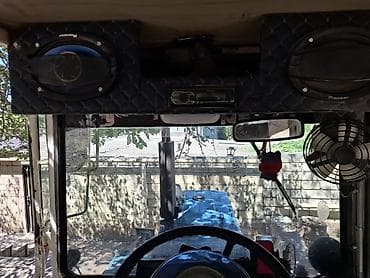 Ticarət printerləri və skanerləri: MTZ tipli kənd təsərrüfatı traktoru və qoşqu Traktor: - Kabinli — 6