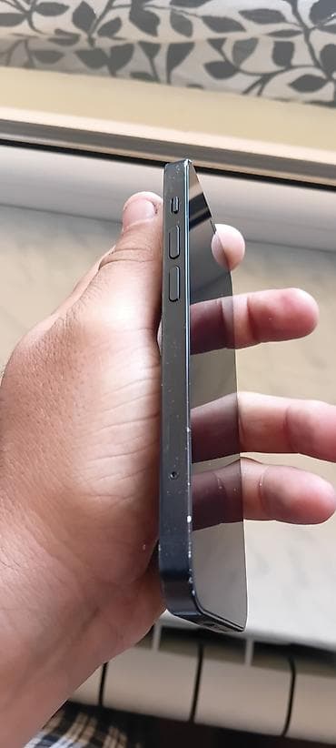 simsiz internet: IPhone 12 mini, 128 GB, Barmaq izi, Simsiz şarj, Face ID — 4