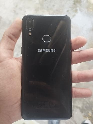 Samsung Galaxy A20, цвет - Черный, Отпечаток пальца — 2