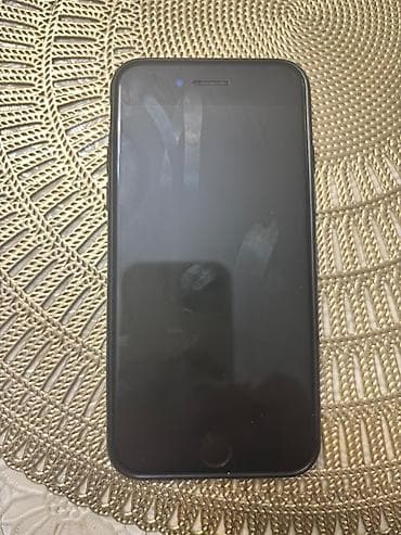 ipone 3g: IPhone SE 2020, Qara, Simsiz şarj — 3