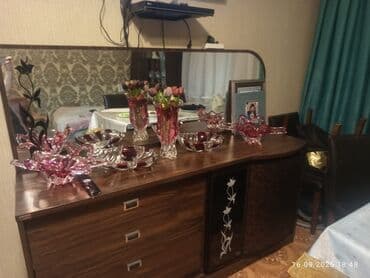 купить сервант бу: Б/у, Распашной, 2 двери Прямой шкаф, Сервант, Турция — 1