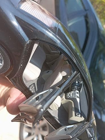 Kolleksiya üçün detallı die-cast model avtomobil - Marka/model: JAC — 3