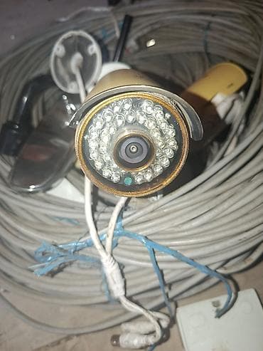 televizor led: UNV videomüşahidə sistemi komplekti Tərkib: - 5 ədəd bullet tipli — 4