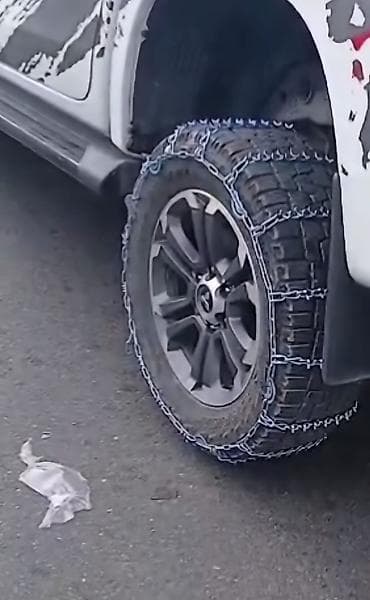 Təkər zəncirləri – qarlı və buzlu yollarda etibarlı hərəkət üçün