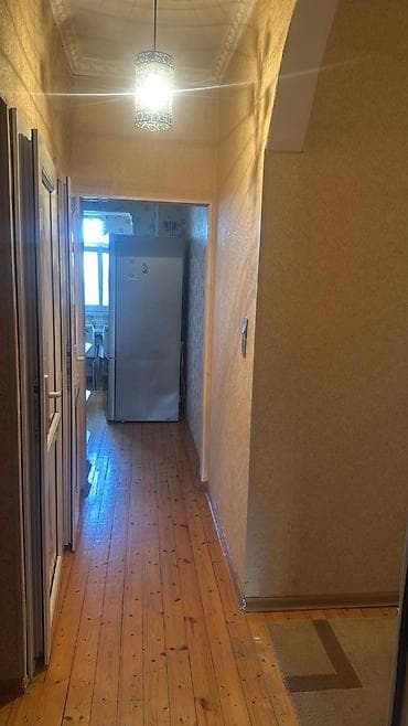 ehmedlide: Vasitəçi 
Ailə Zaks Kağızı — 6