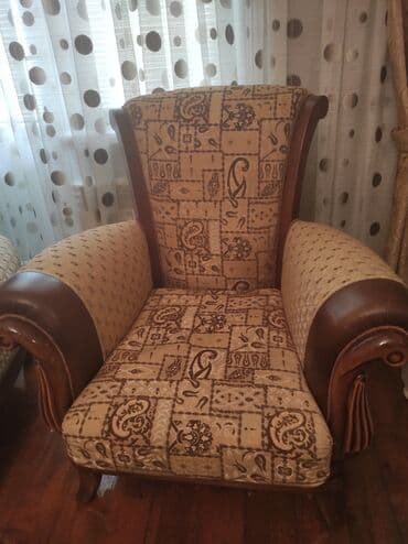 islenmis divan kreslo satiram: İşlənmiş, Divan, 2 kreslo, Bazasız, Açılmayan — 3