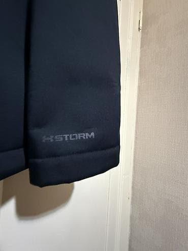 su kecirmeyen paltar: Kurtka, Vetrovka, Payız, Under Armour, XL — 4