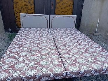 taxta qapilarin renglenmesi: Təzə çarpayılar. 1 nəfərlik çarpayılar 60manat. 2 nəfərlik taxt — 2