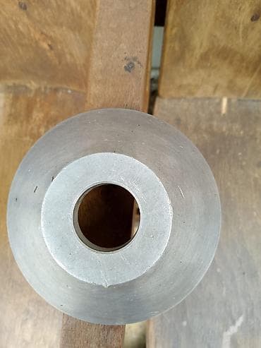 ev saati modelleri: Almaz daş Kodları üzərində yazılıb almazın qalınlığı 4 millidir daş — 1