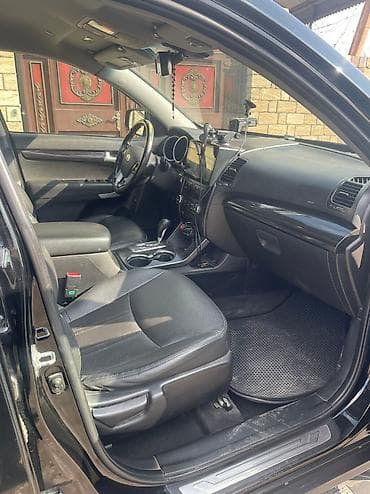 Аксессуары и тюнинг: Kia Sorento: 0.2 л | 2011 г. Внедорожник — 8