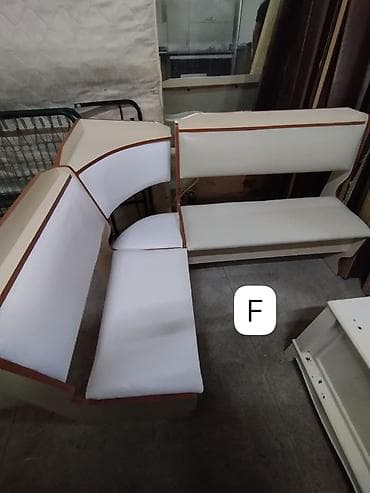 Divanlar: Künc divan, İşlənmiş, Açılmayan, Süni dəri, Çatdırılma yoxdur — 1