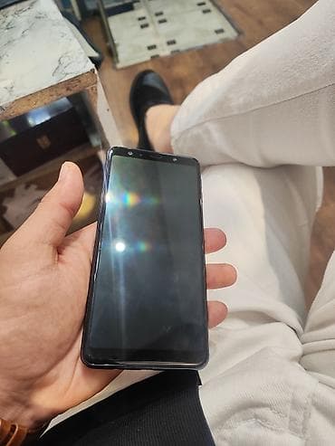 Samsung Galaxy A7 2018, rəng - Qara, Barmaq izi — 4