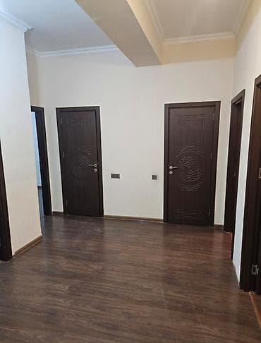 4 комнаты, 96 м² at lalafo.az 4 комнаты, 96 м²
