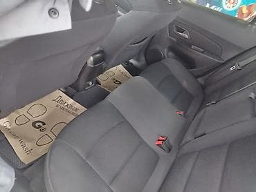 cruze diffuzer: Chevrolet Cruze sedan - Gümüşü-bej rəngli kuzov, 4 qapı, yüngül — 5