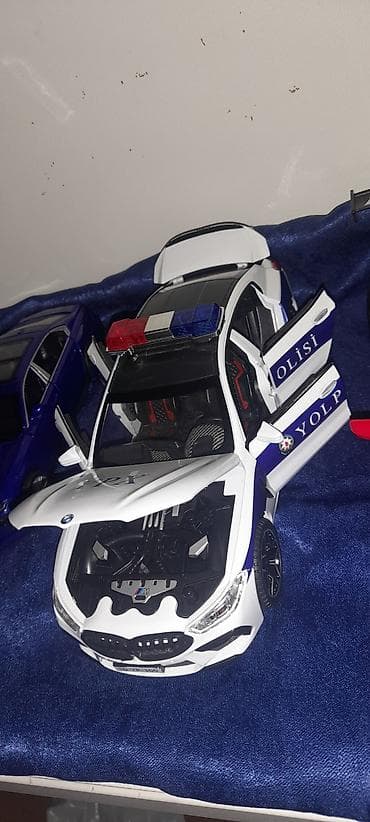 Книги и журналы: Bmw "YPX" 1/24 Ölçü Təzədi hər şeyi işləyir Ünvan hövsanda yerləşir — 3