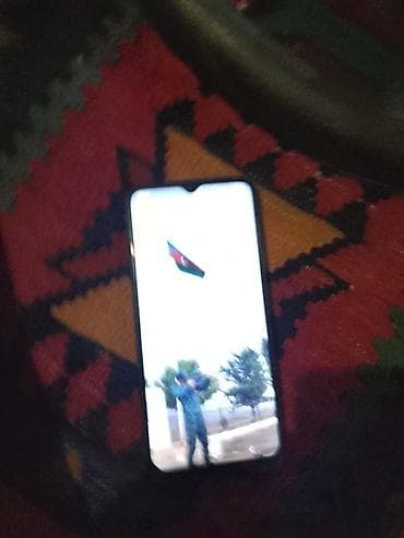 Arxa kamre az cizqdi basqa heç bir prablem yoxdu 32 gün android 13