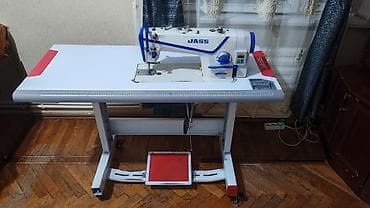 tikiw mawni: JASS sənaye tikiş maşını – masa və pedalla birlikdə sexdə işdənməyib — 1