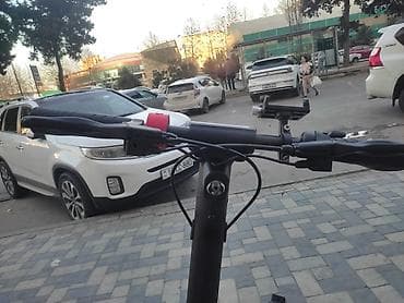 sukutur elektirikli: Yeni Elektrik samokat 12", ≤ 250 Vt, 36 - 45 km/s, Ödənişli çatdırılma — 3