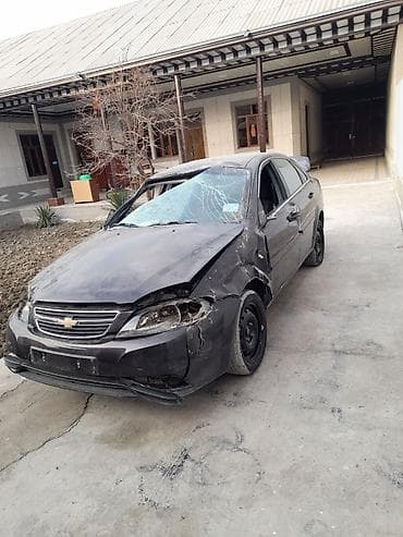 maşın şuşələri: Chevrolet Lacetti: 1.6 l | 2019 il 57700 km Sedan — 3