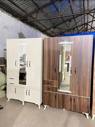 3 qapılı, Güzgülü, Qəhvəyi, Digər material, Açılan, Düz dolab