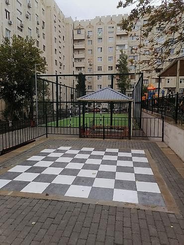 Mənzillər: Bakı, Yeni Günəşli Massiv Q, 3 otaqlı, Köhnə tikili, 80 kv. m — 2