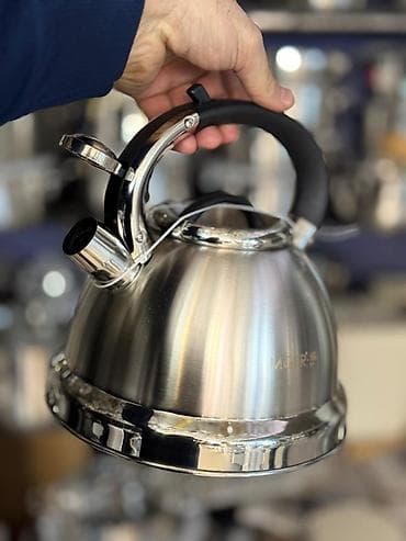 geta 3: Yeni, rəng - Gümüşü, Çaydan, Paslanmayan polad, 3 l — 3