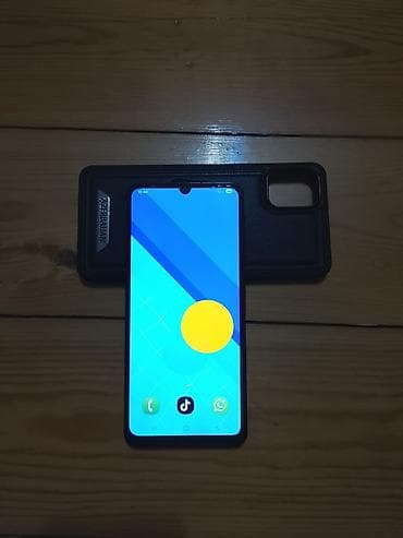 400 manatliq telefonlar: Samsung Galaxy A06, 64 GB, rəng - Göy, İki sim kartlı — 2