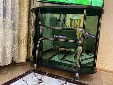 стеклянная подставка под телевизор: Televizor altı, çox əla vəziyyətdə — 1