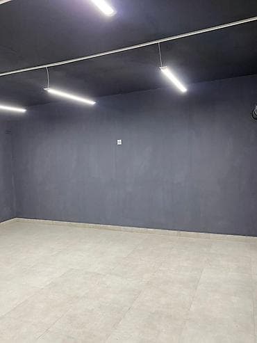 torpaq gence: Obyekt/kommersiya sahəsi – çoxmərtəbəli yaşayış binasının 1-ci — 10