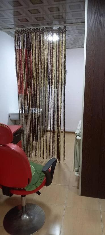 Salon Mebelləri Kreslolar - 2 ədəd Masa şkafları — 4
