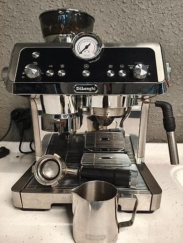 Elektronika: De’Longhi 9355 Hecbir problemi yoxdur.19bar ile kofe verir.İdman — 1