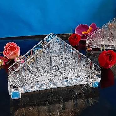 ev divar dekorlari: Tom salfetka qabilar
cutu 145 azn — 3