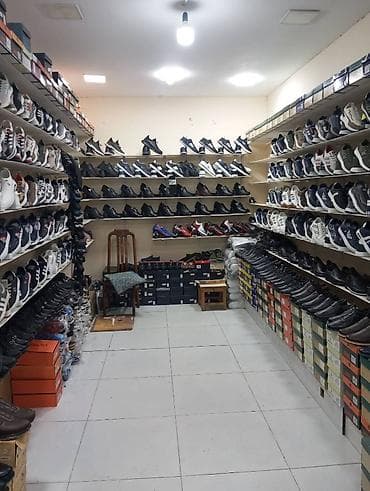 nzs ev kiraye: Hövsanda hazir biznes satilir kirasovka tuçani mal qarişiq verilir — 1